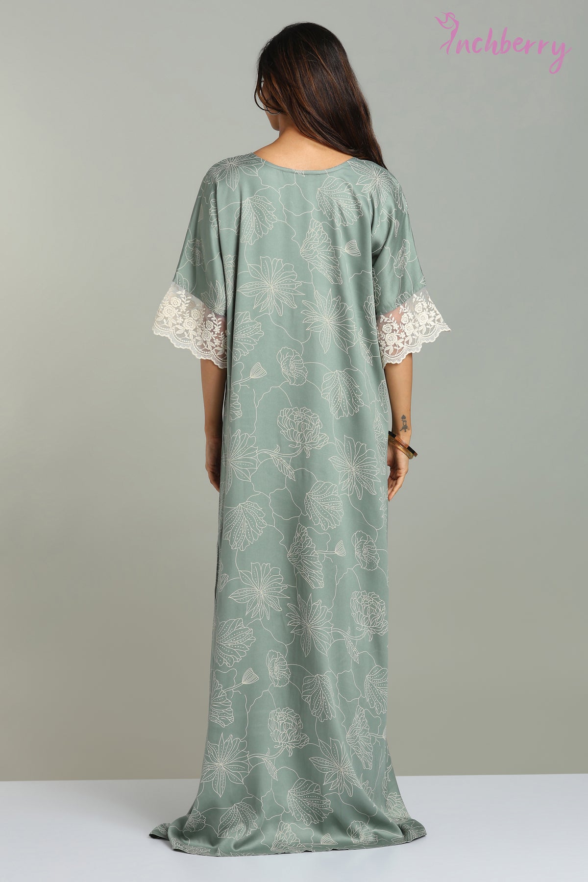 Relaxed fit rayon nightgown