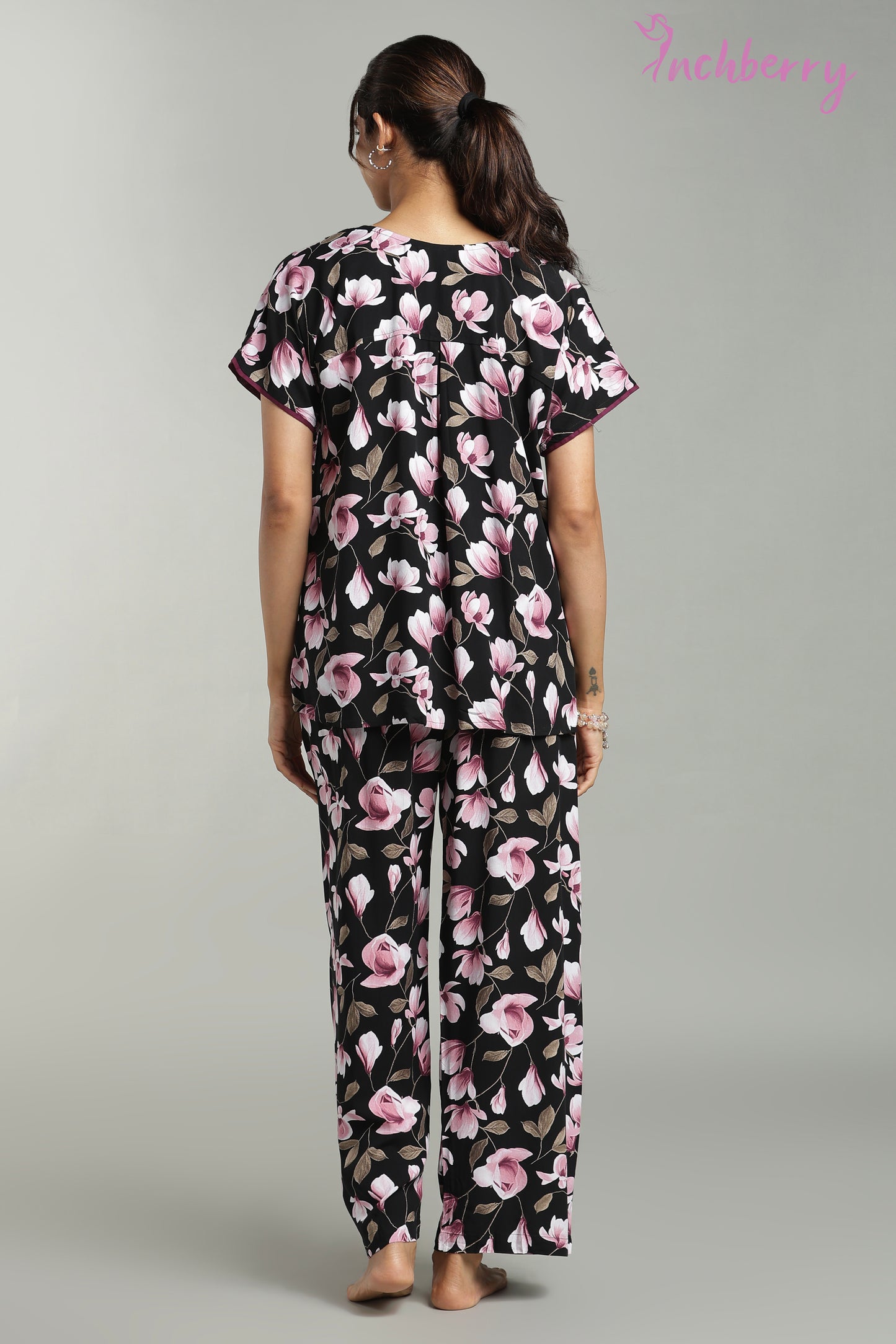 Daily wear regular fit nightgown