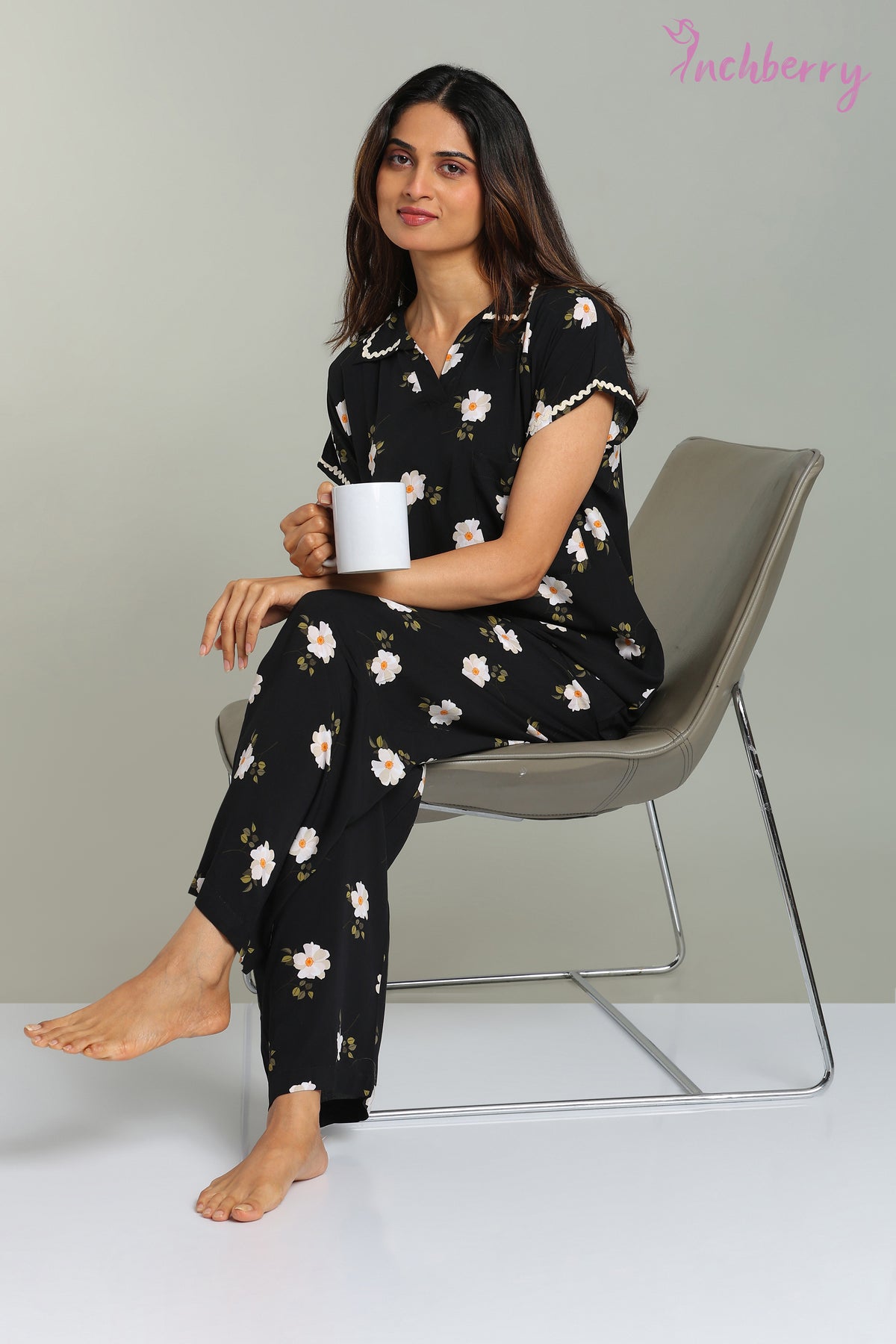 Rayon material pyjama set
