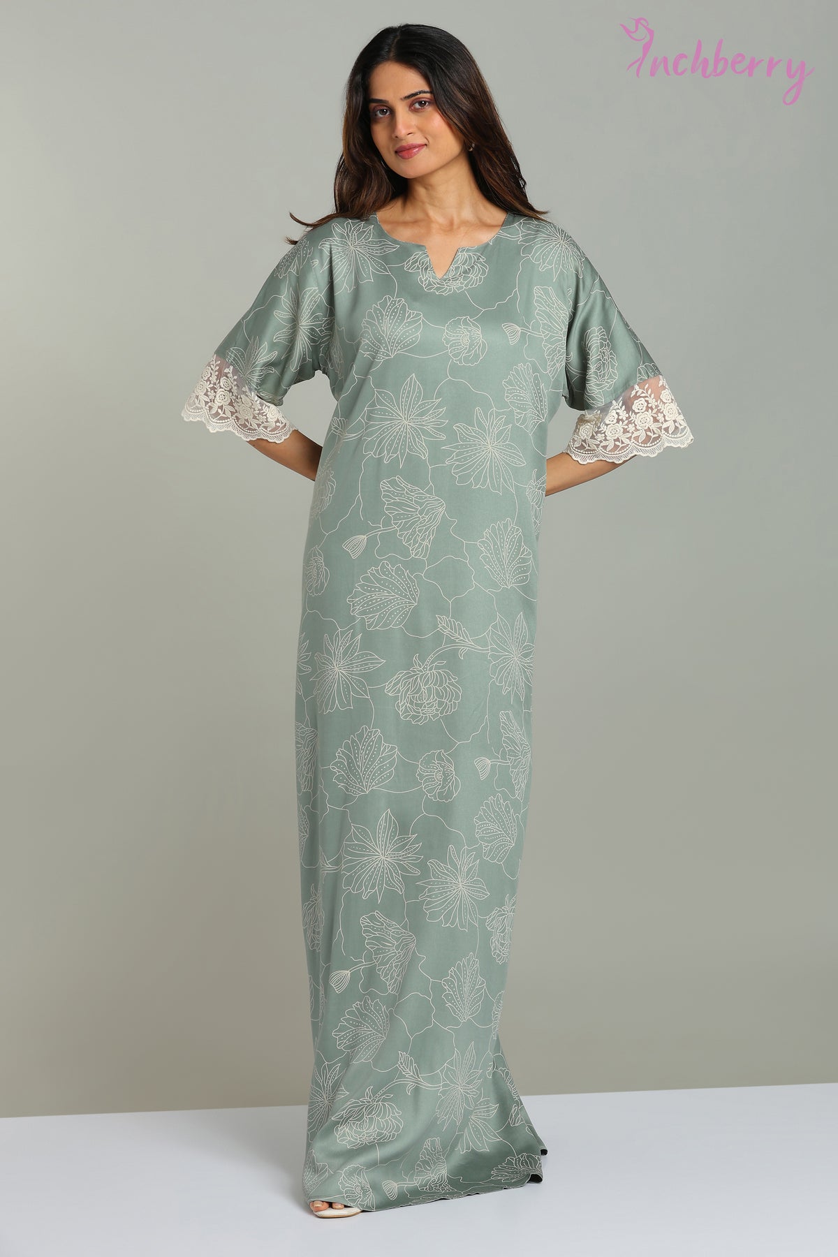 Relaxed fit rayon nightgown