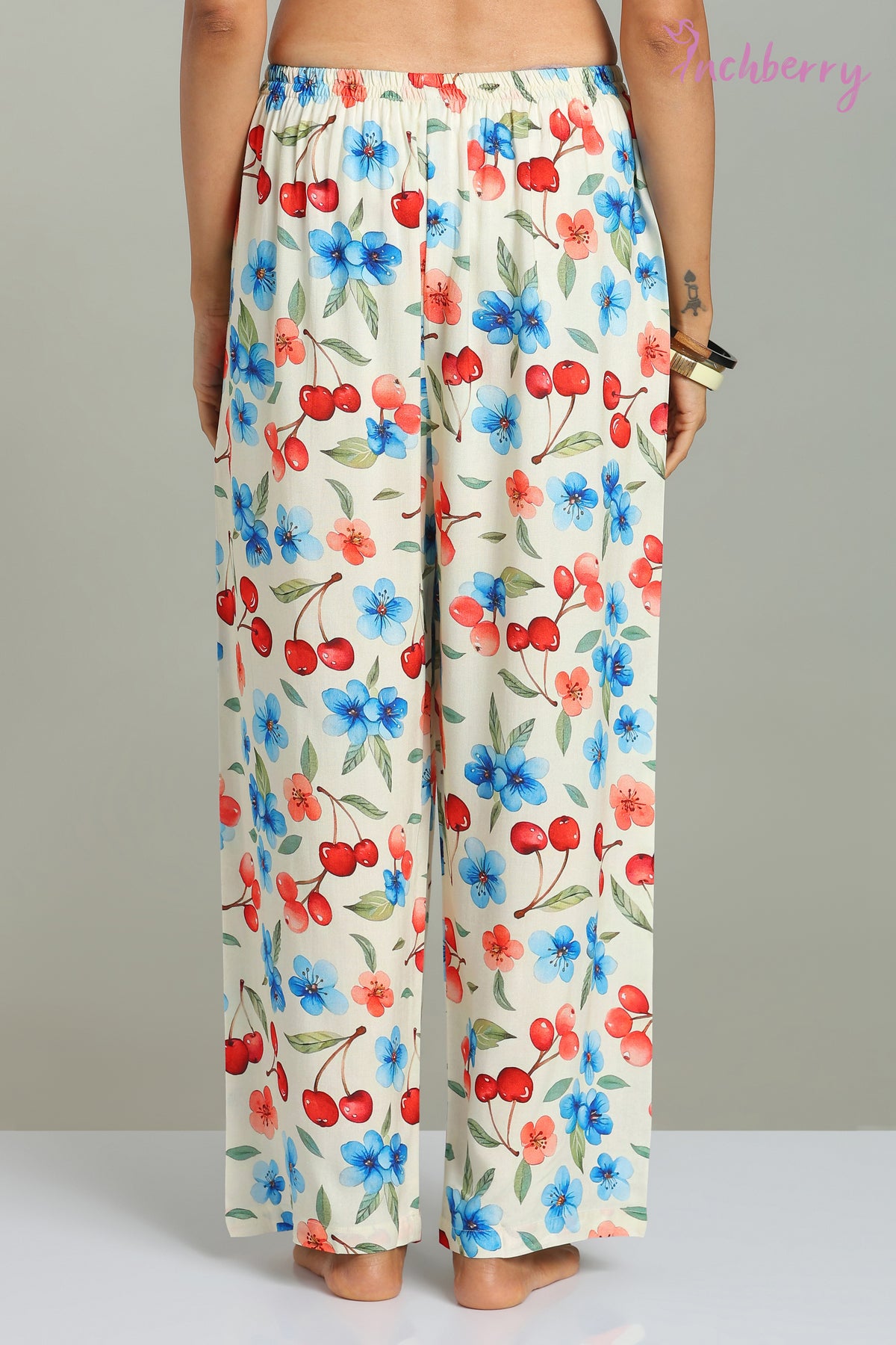 Short top for Ladies