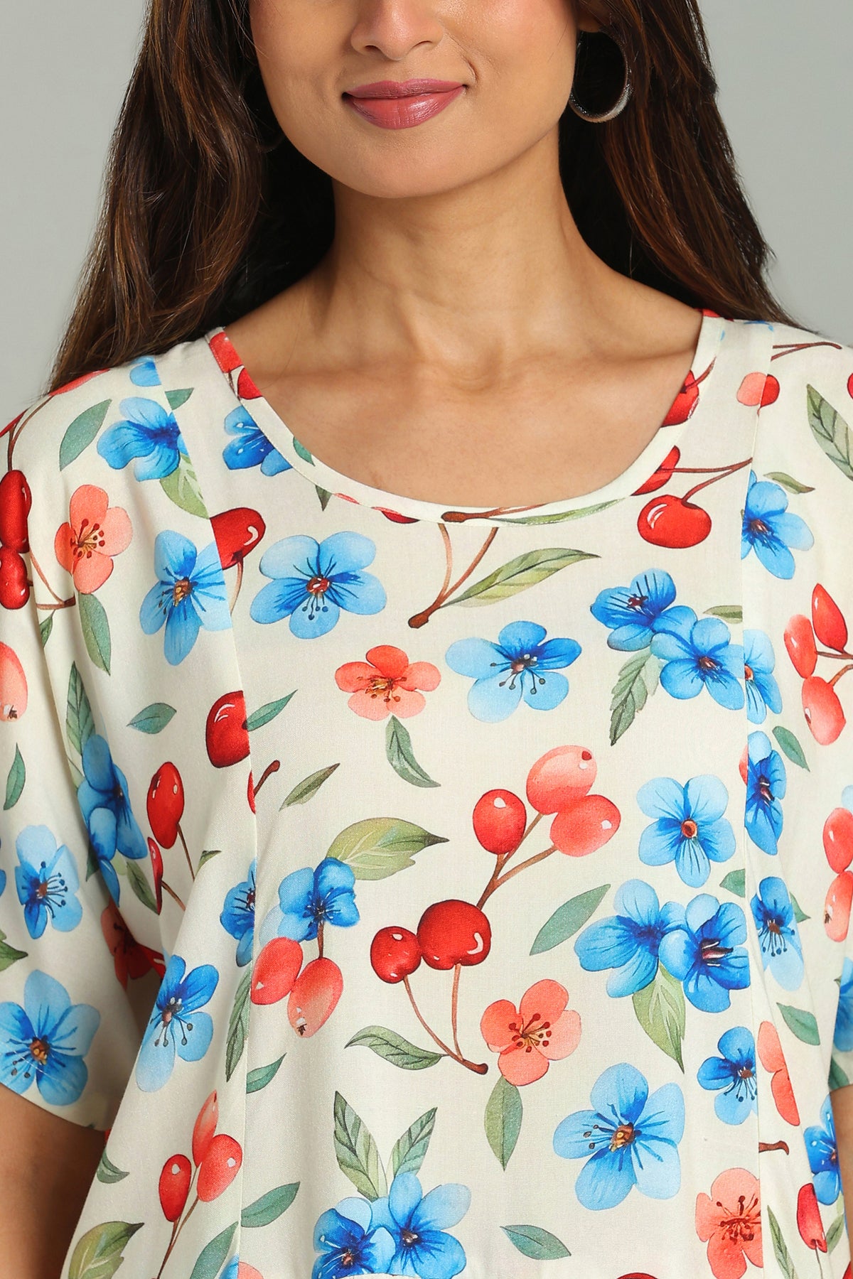 Short top for Ladies