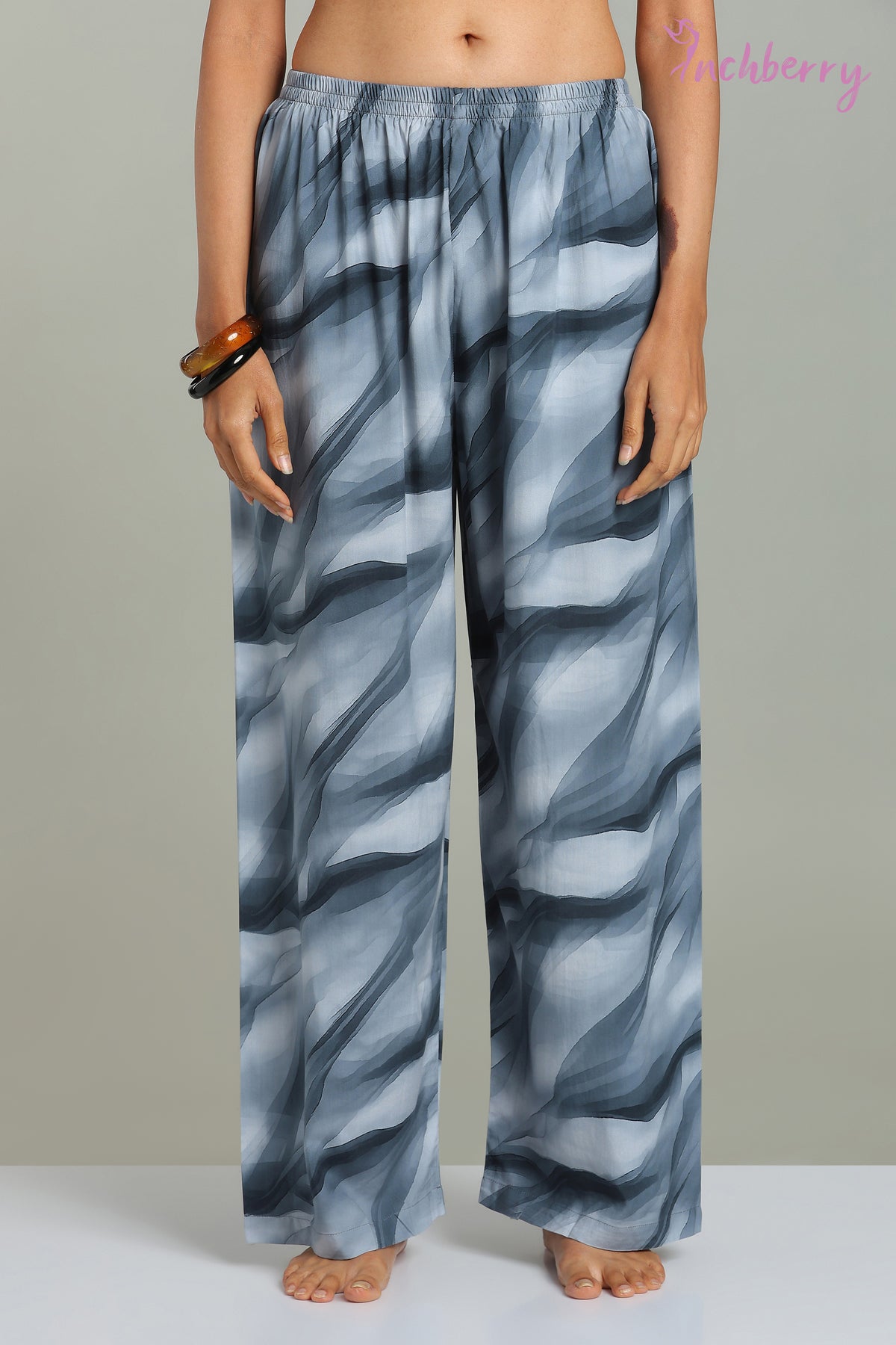 Pyjama Shirt model