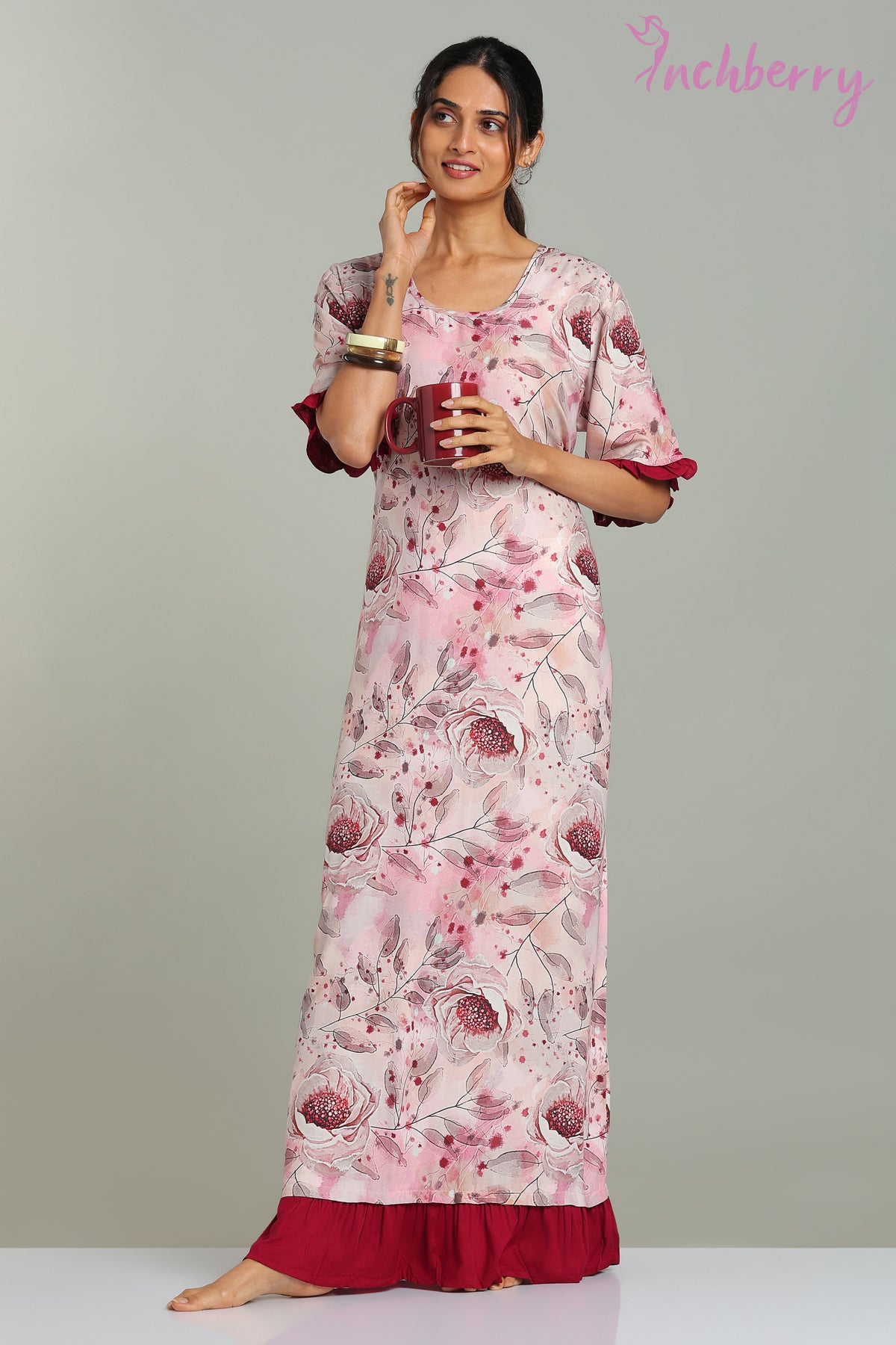 Tie model nightgown