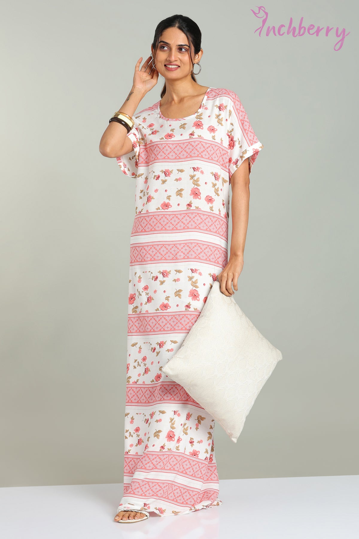 Simple and stylish Loungewear