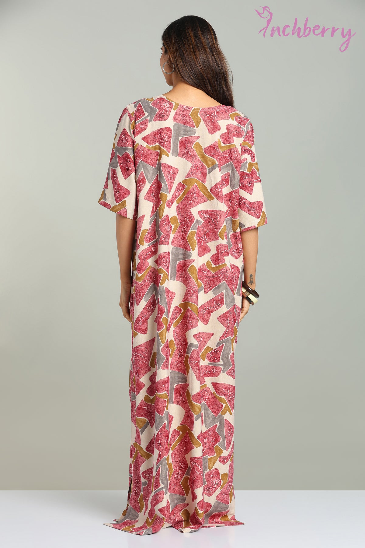 Nightgown in Alphine material