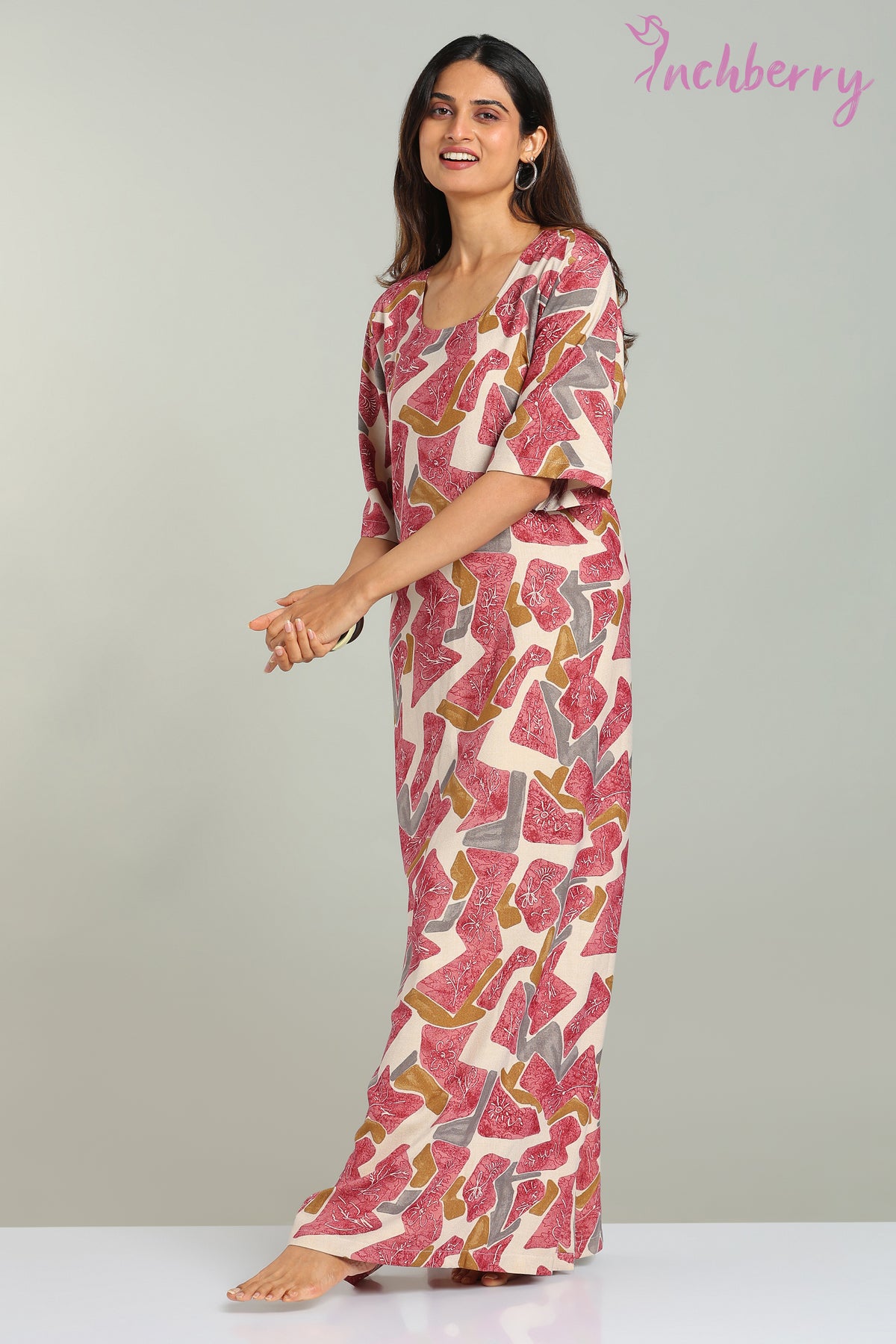 Nightgown in Alphine material