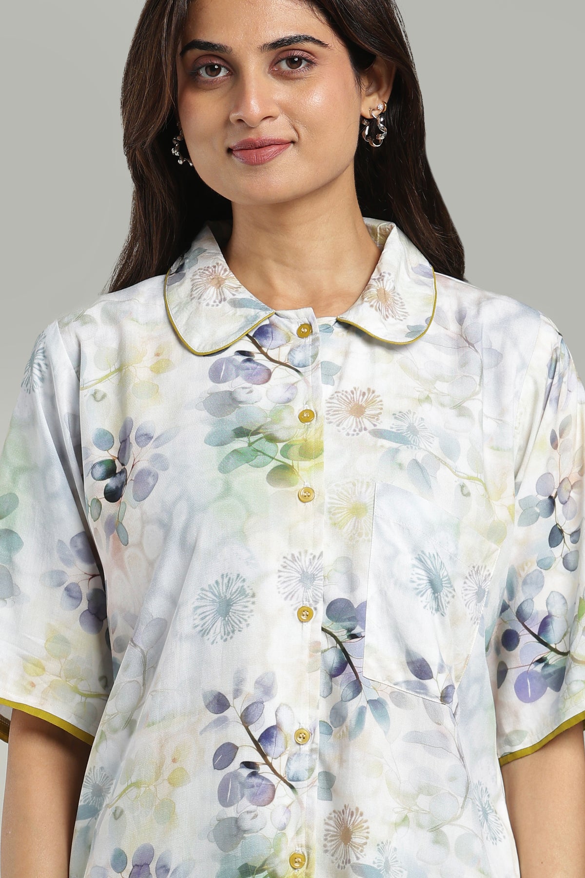 Pyjama set shirt model
