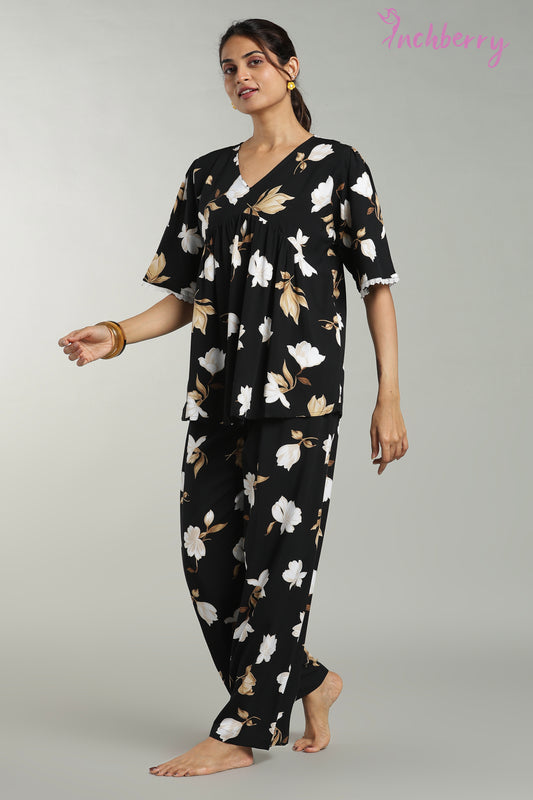 Elegant black pyjamas