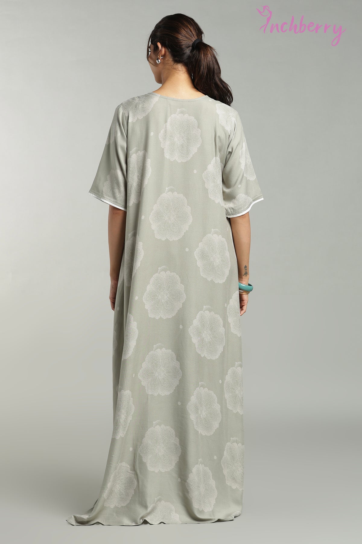 Ladies elegant nightgown